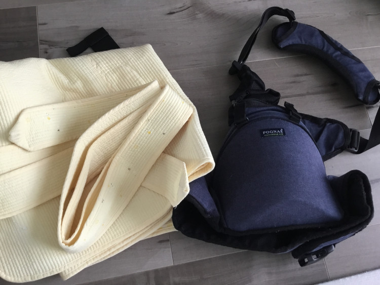 힙시트 + 포대기 두 종류 $20 (서쪽)