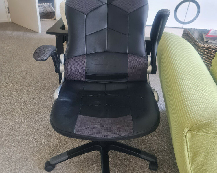 가죽 오피스의자 팝니다