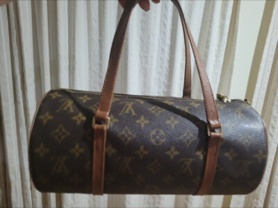 루이비통 빠삐용팝니다