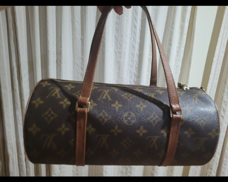 루이비통 빠삐용팝니다