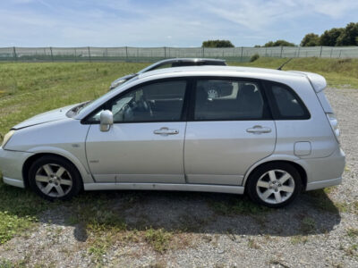 (가격 내림)2004 Suzuki Liana $1200 판매합니다