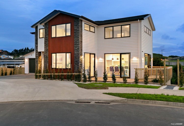 Pinehill 최상의 새집을 만나보세요!