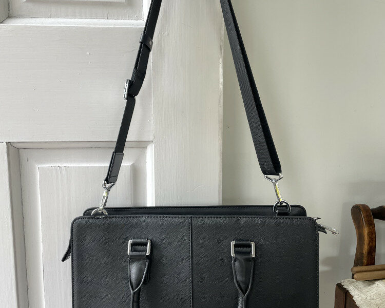 노트북가방 새거 한국거 $40 노스코트