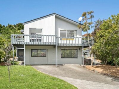 Forrest Hill, 방4개 욕실3개의 웨스트레이크 존.