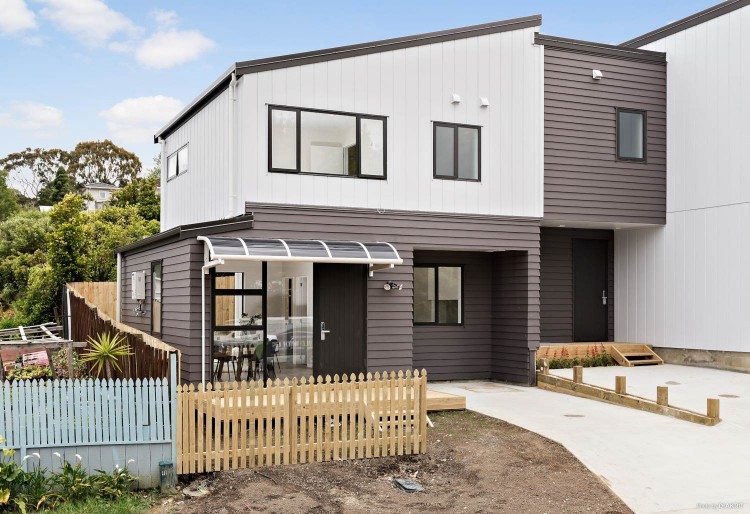 Totara Vale 방 4 개 새집