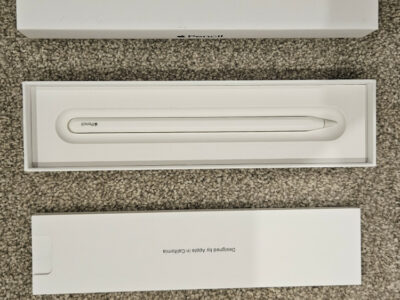 Apple pencil 2nd generation 팝니다.