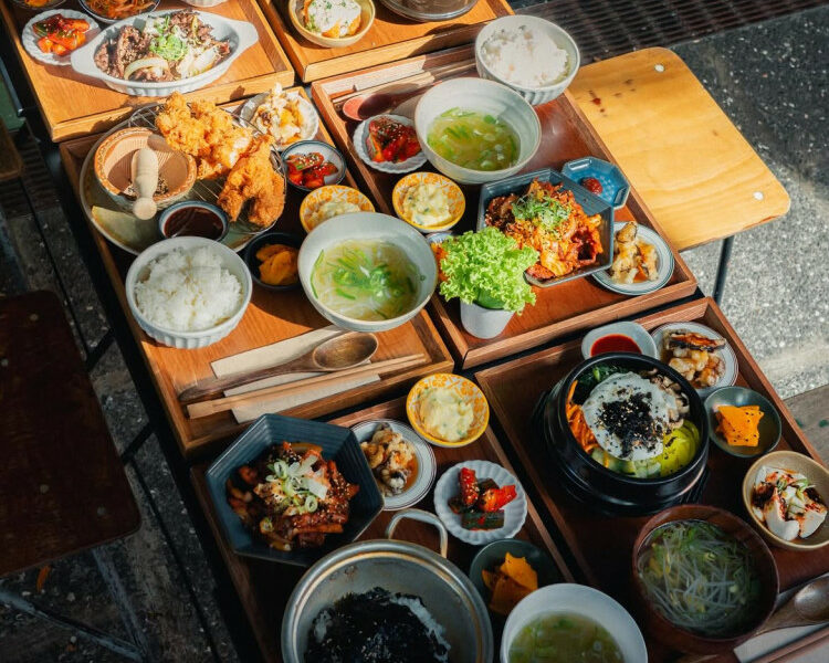 Watda 한식 레스토랑에서 키친직원 구합니다 !!