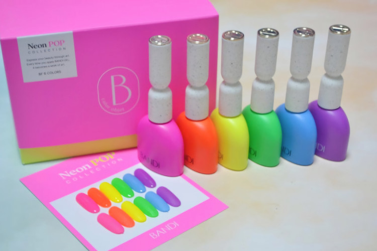 한국제품 반디 젤네일컬러 6종셋트 2개 팝니다