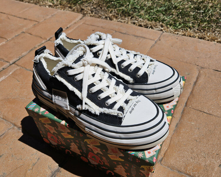 야마모토 콜라보 스니커즈