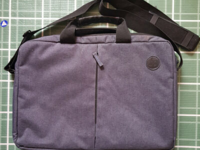 컴퓨터 가방 10불 팔아요.