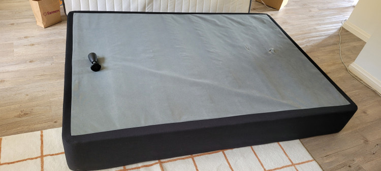 [PINEHILL] 더블 베드 (베이스 + 매트리스) 팝니다