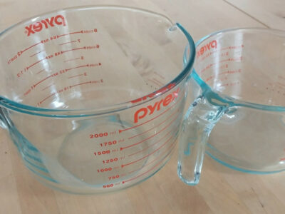 Pyrex measuring jug 계량유리볼 1L, 2L