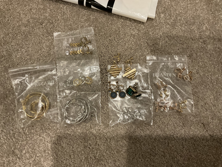 귀찌 여러가지 $10