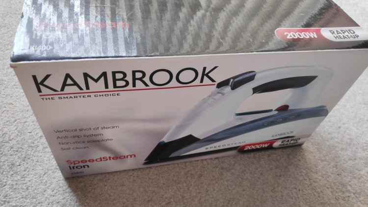 스팀다리미 판매합니다.