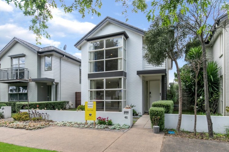 thumb-cff9fdebf136cbc55062f0243f4d0708_1579569462_298_750x500